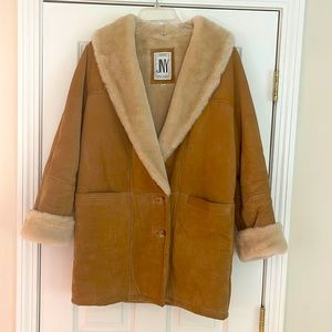 Jones of New York Genuine Leather coat, Size small